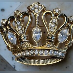 Vintage Kenneth Jay Lane for Avon Royal Crown Brooch gold tone